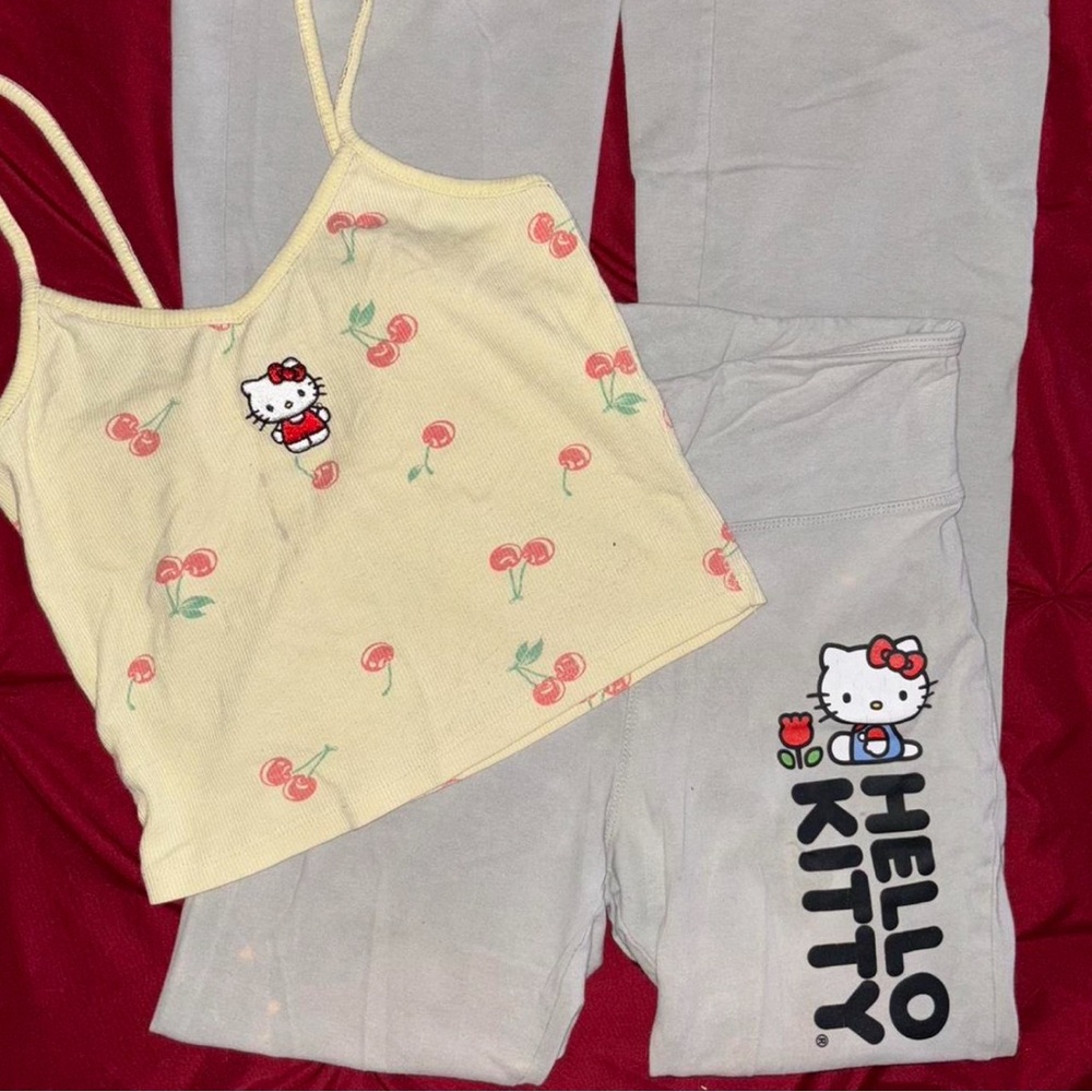 Hello Kitty Relax Bundle with Cherry Detail